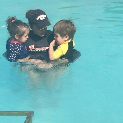 Sarahs Swim Academy Teaching Outdoors 2015 09